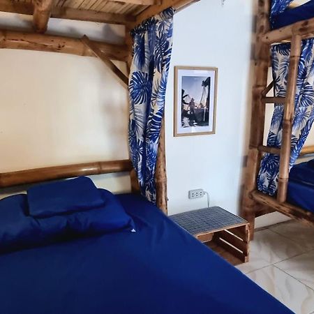 بيت شباب Blue House Backpackers Siquijor سان خوان المظهر الخارجي الصورة