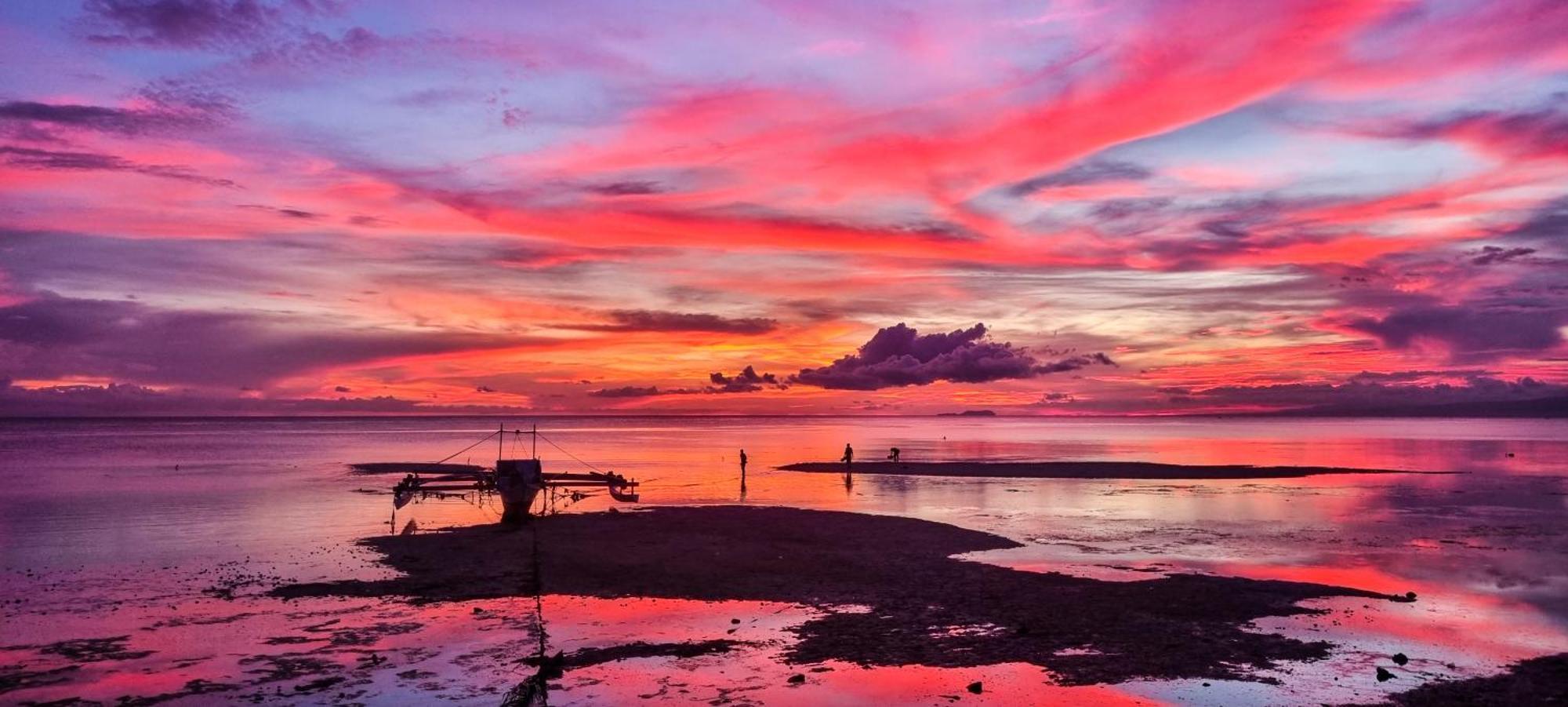 بيت شباب Blue House Backpackers Siquijor سان خوان المظهر الخارجي الصورة