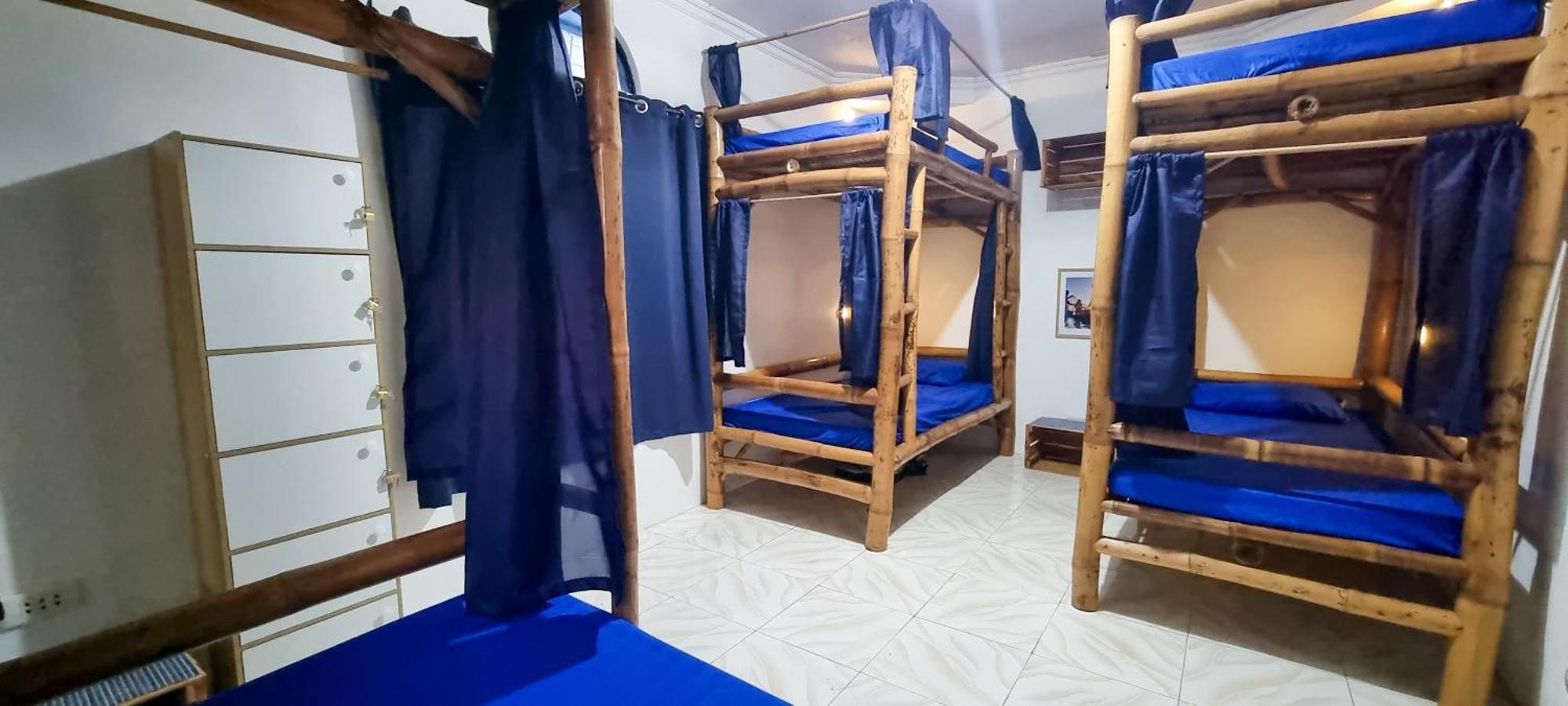 بيت شباب Blue House Backpackers Siquijor سان خوان المظهر الخارجي الصورة